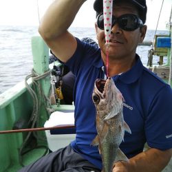 康仁丸・ジギング釣り果